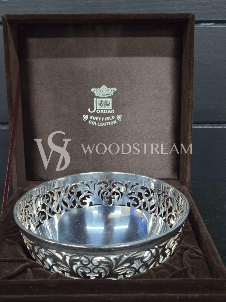 Тарелка/Ваза/Конфетница в оригинальной упаковке