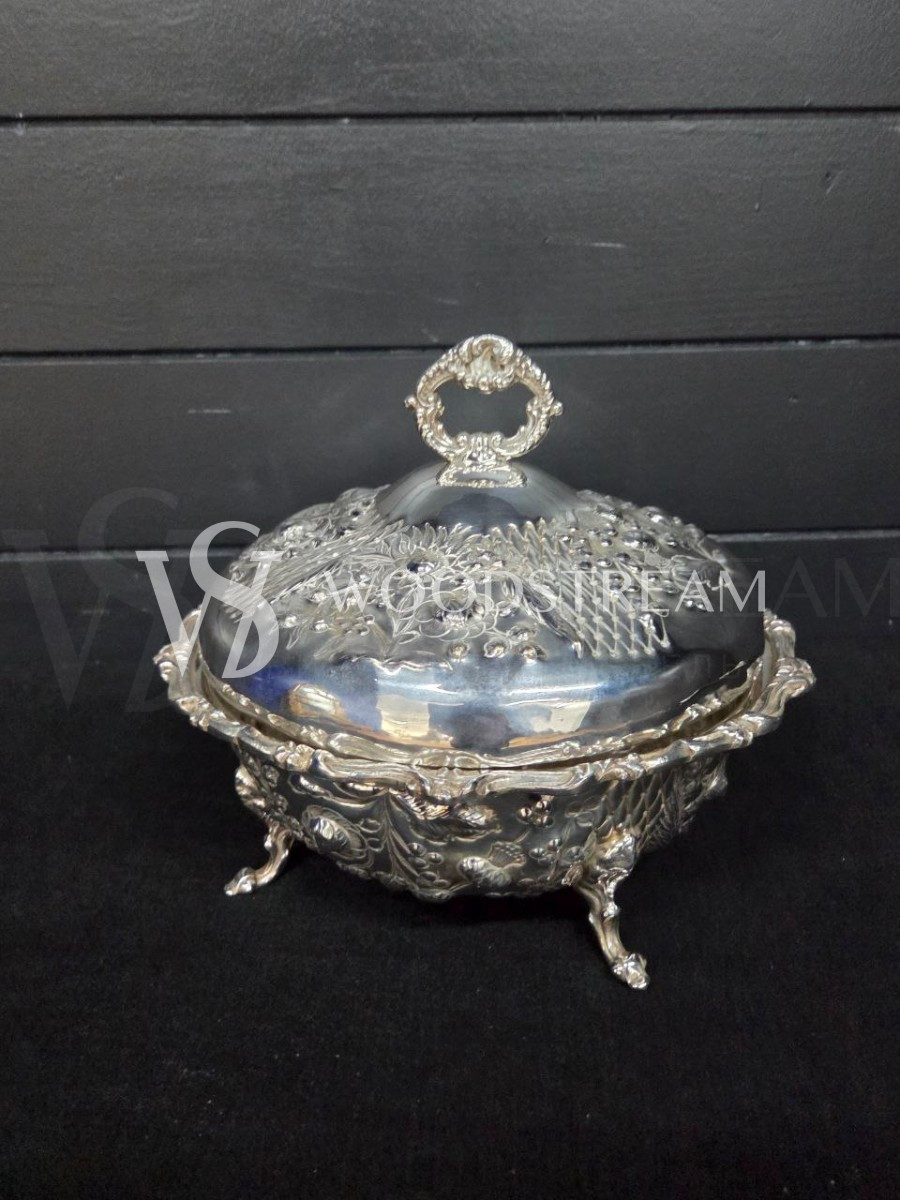 Блюдо с крышкой винтажное