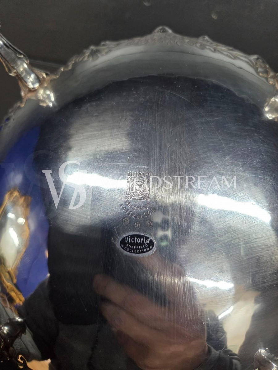 Блюдо с крышкой винтажное