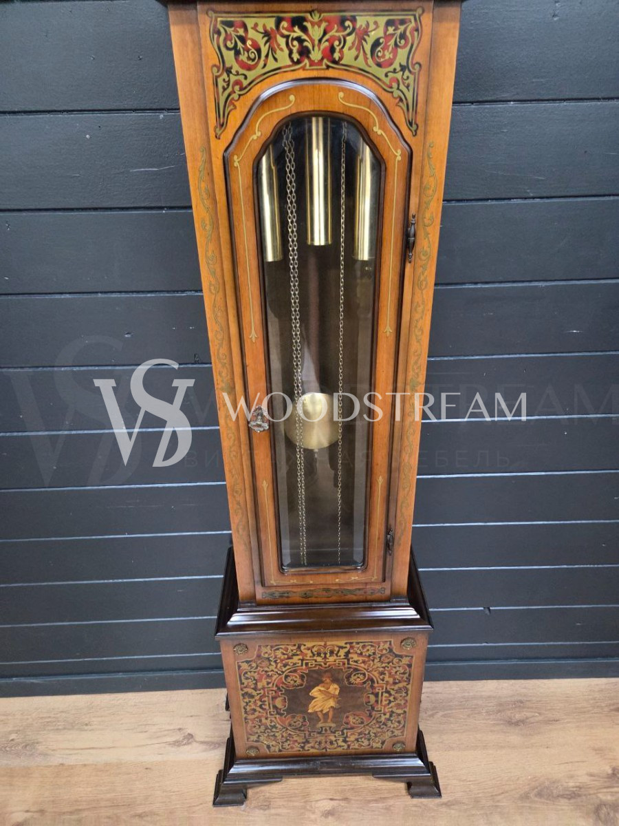 Часы напольные в стиле Буль