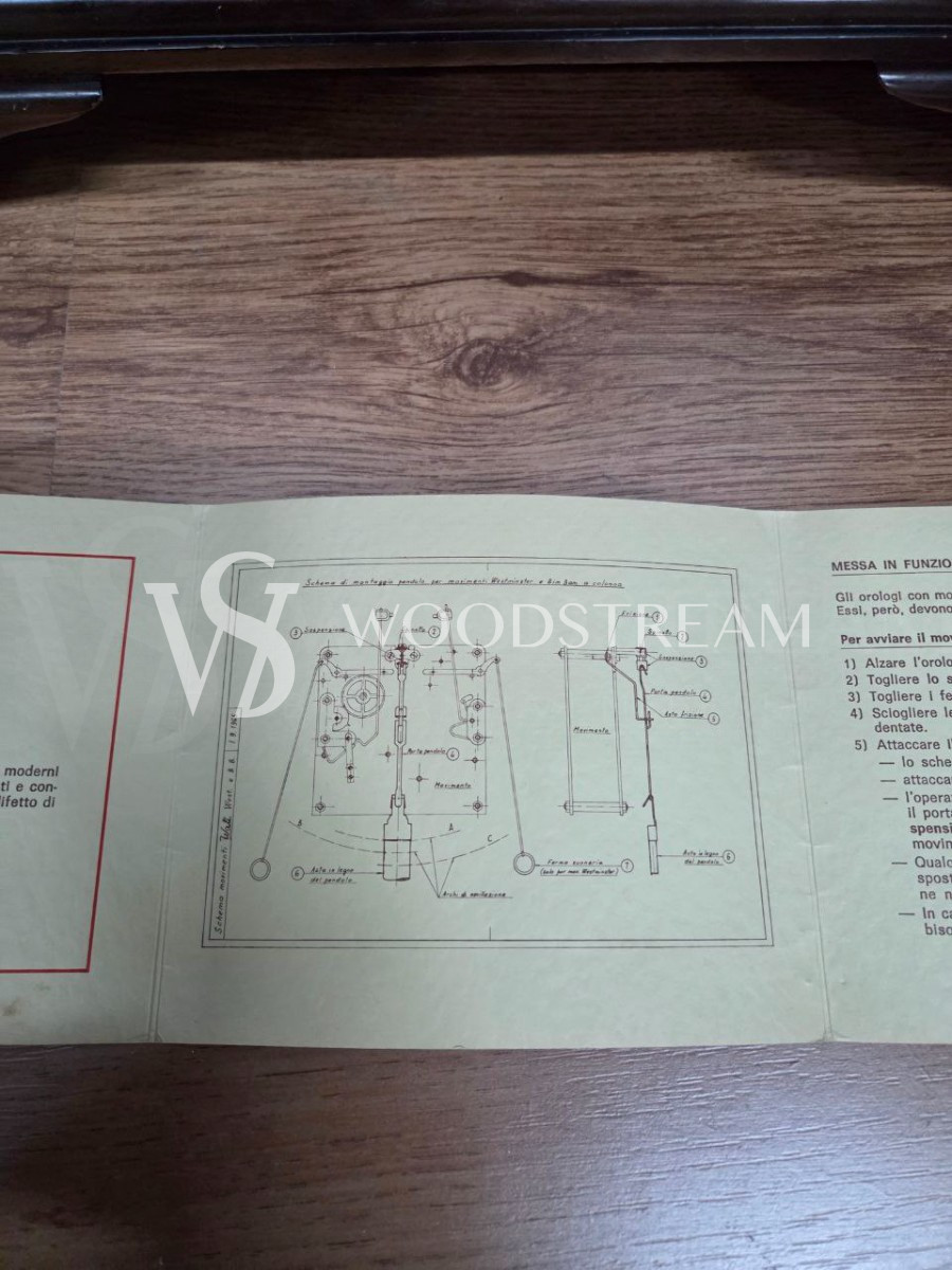 Часы напольные в стиле Буль