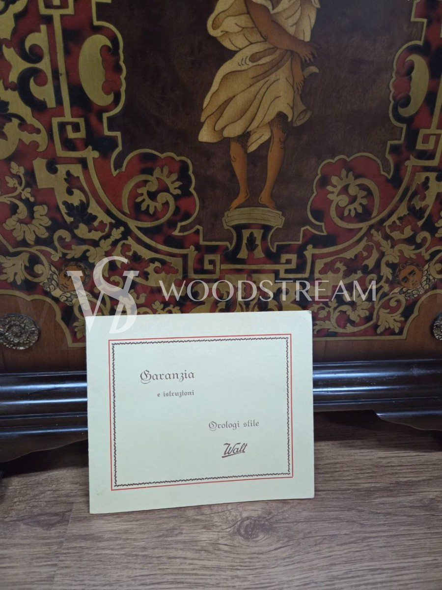 Часы напольные в стиле Буль