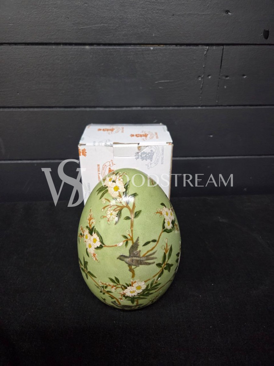 Декоративный элемент/Яйцо в стиле шинуазри в оригинальной упаковке