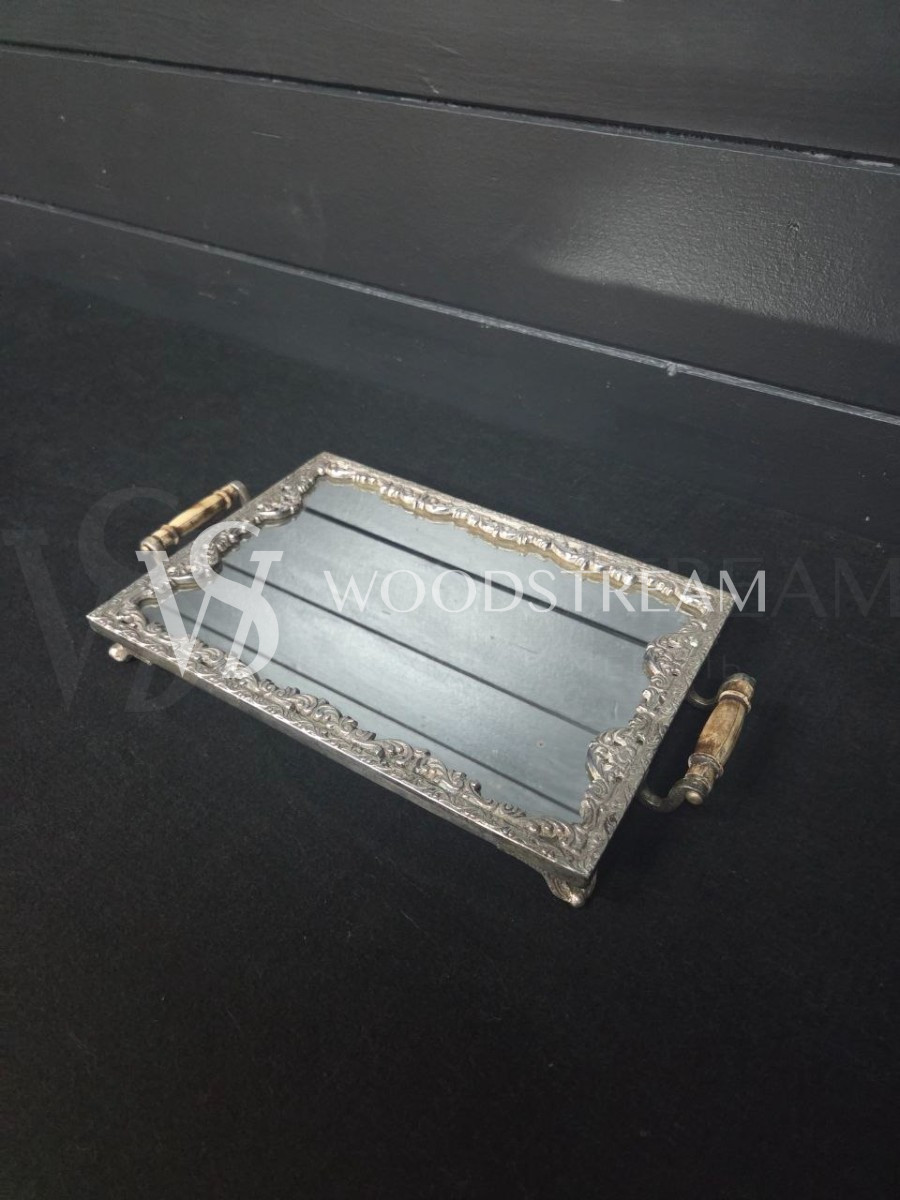 Поднос зеркальный винтажный