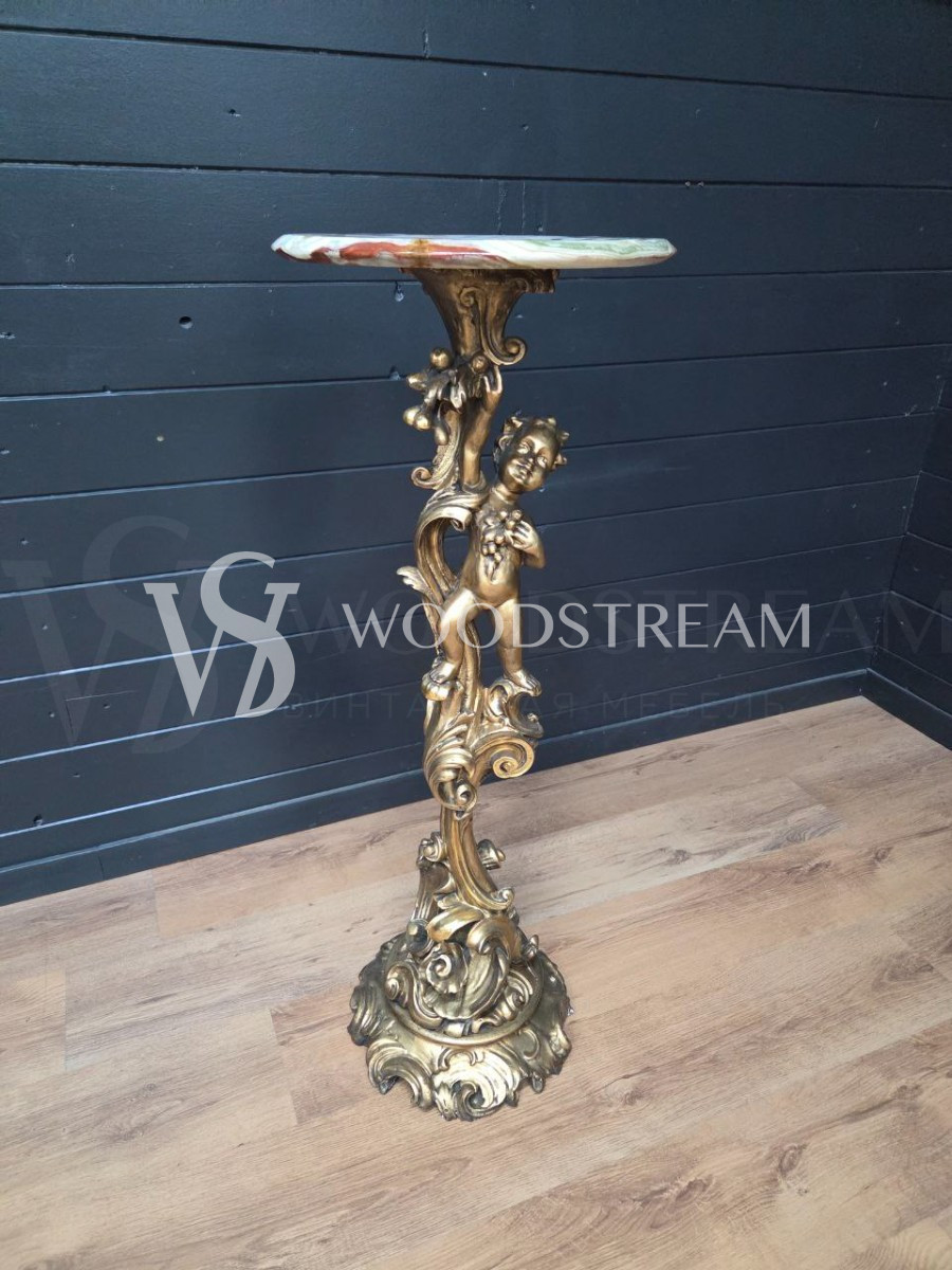 Стол/Подставка с путти в стиле венецианского барокко