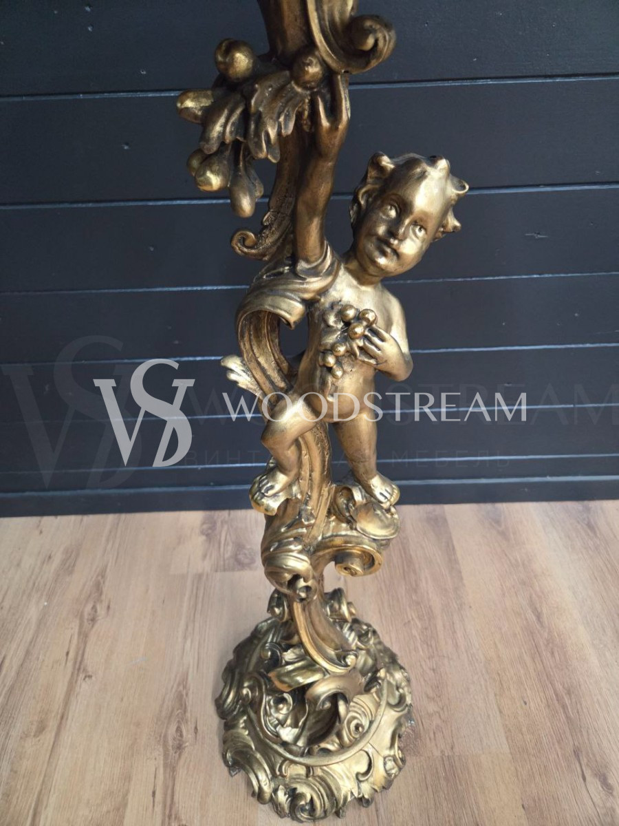 Стол/Подставка с путти в стиле венецианского барокко