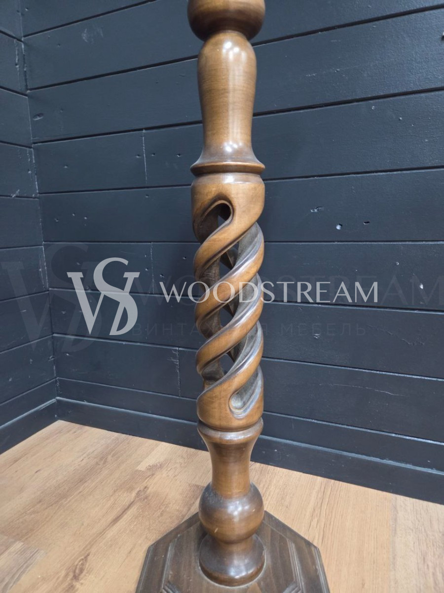 Постамент/подставка/колонна винтажная