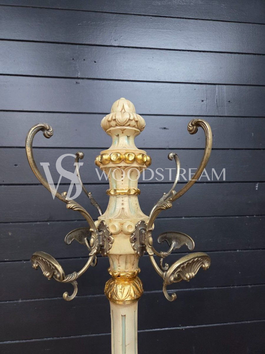 Вешалка напольная в стиле венецианского барокко