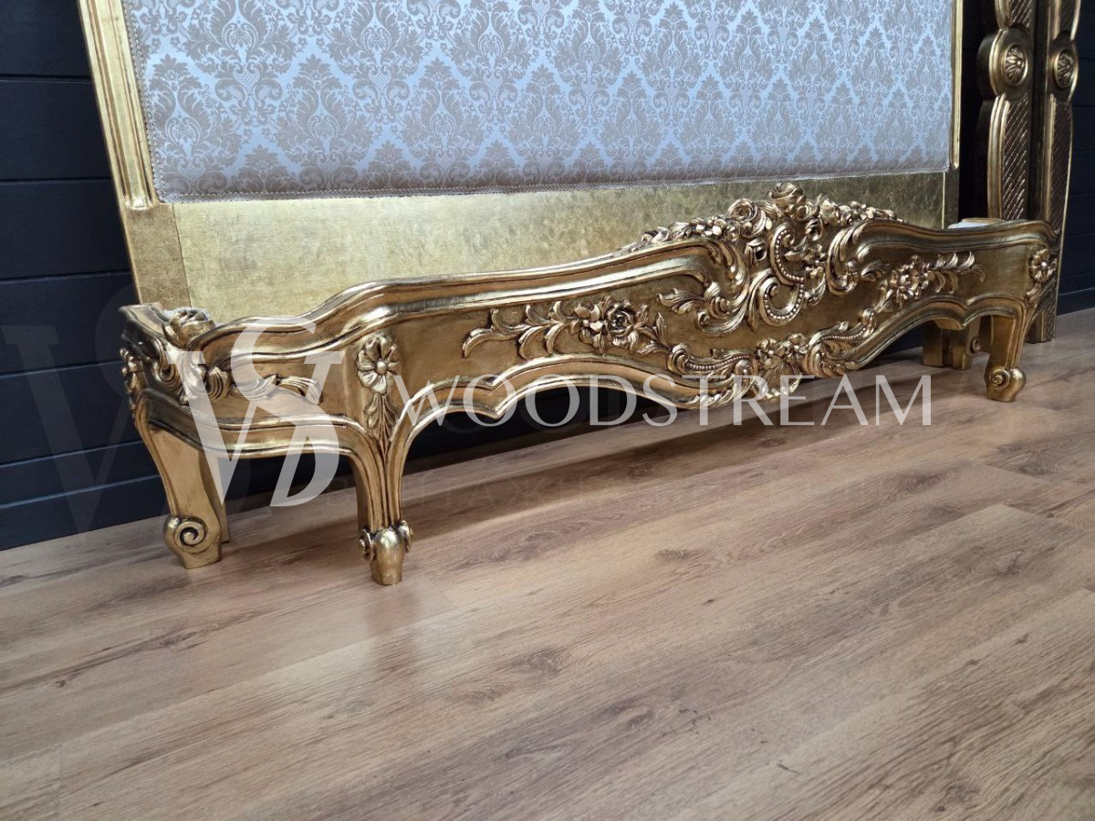 Кровать в стиле венецианского барокко