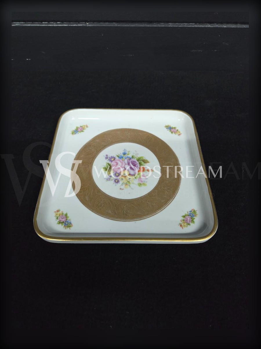 Тарелка декоративная винтажная