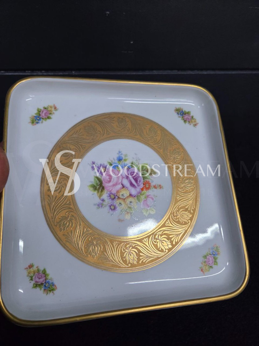 Тарелка декоративная винтажная