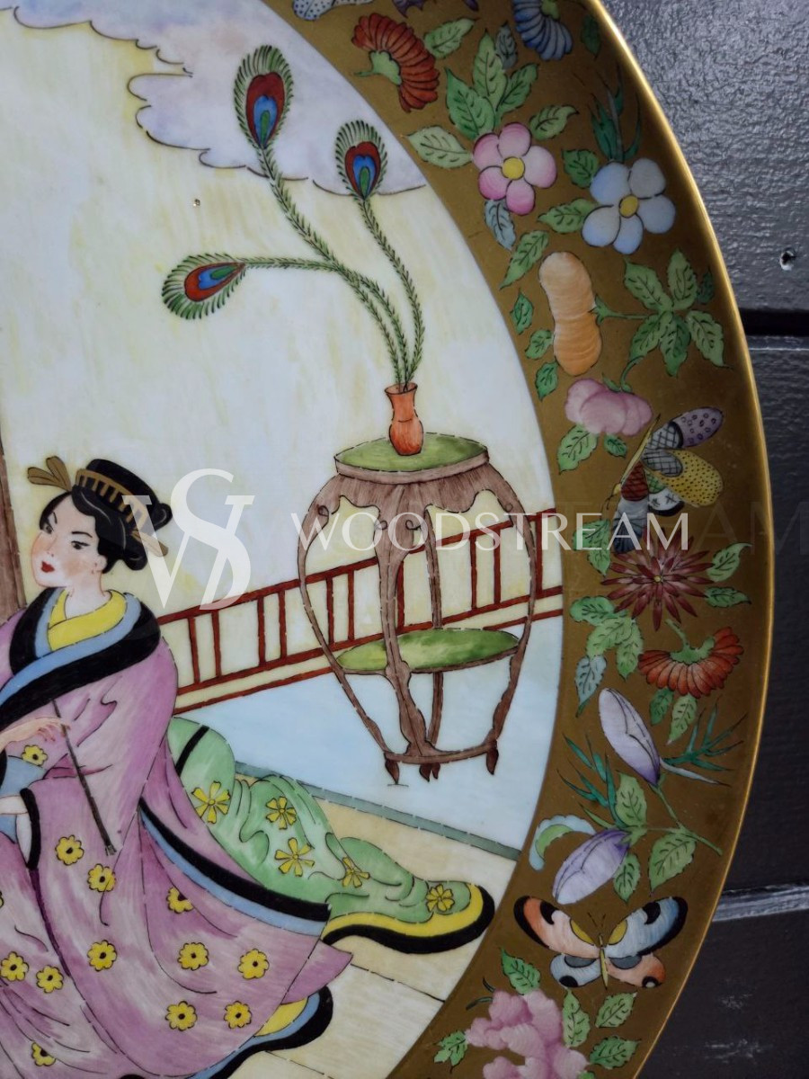 Тарелка декоративная в стиле шинуазри