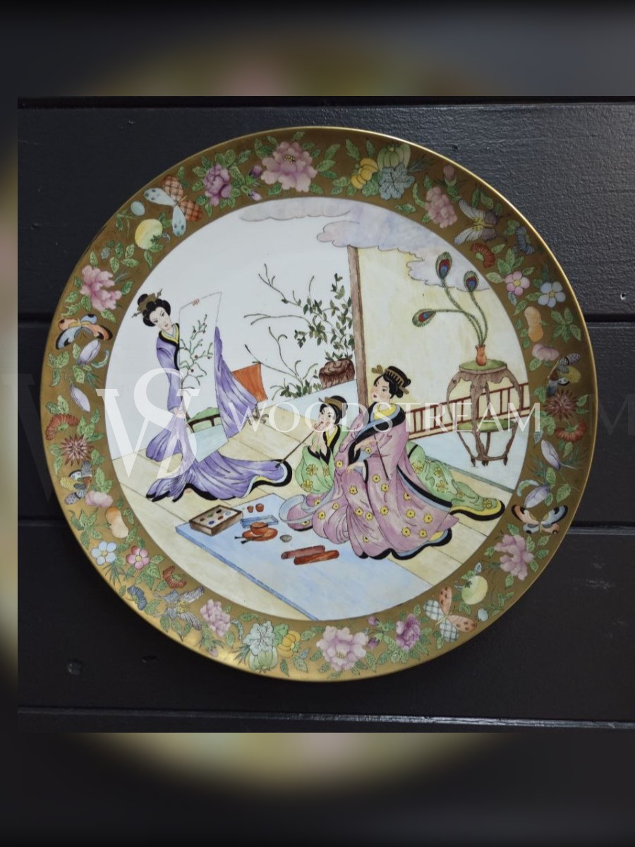 Тарелка декоративная в стиле шинуазри