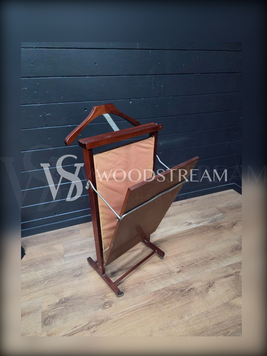 Плечики/Вешалка напольная для одежды винтажная