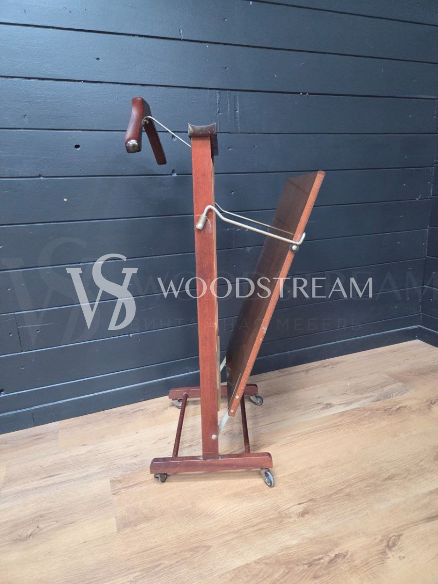 Плечики/Вешалка напольная для одежды винтажная