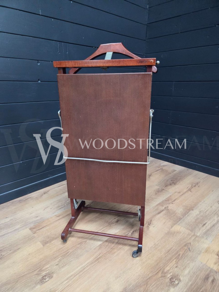 Плечики/Вешалка напольная для одежды винтажная