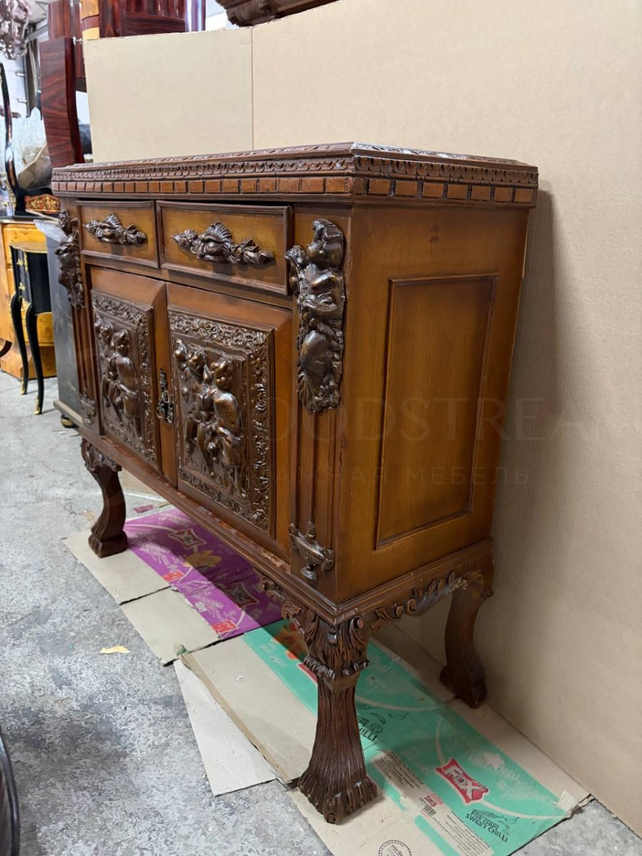 Комод/Тумба в стиле ренессанс
