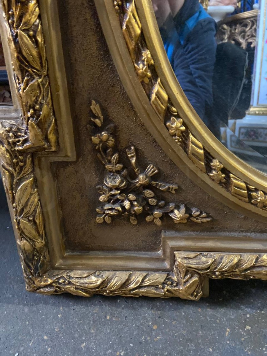 Зеркало настенное в стиле Людовика XVI