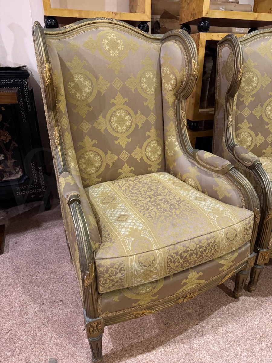 Кресло в стиле Людовика XVI 2 штуки