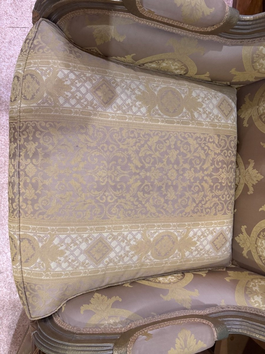 Кресло в стиле Людовика XVI 2 штуки