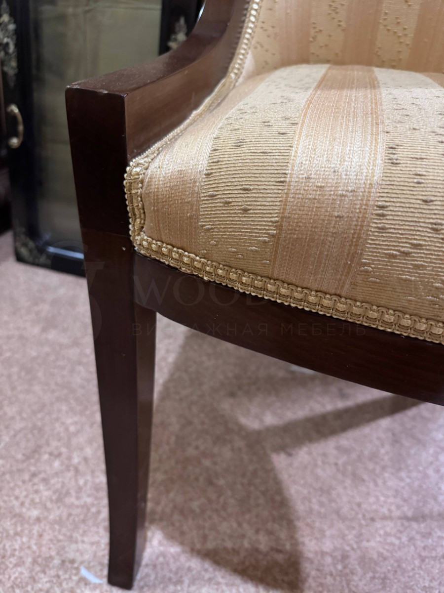 Кресло винтажное