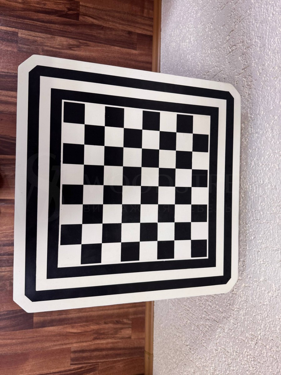 Стол шахматный