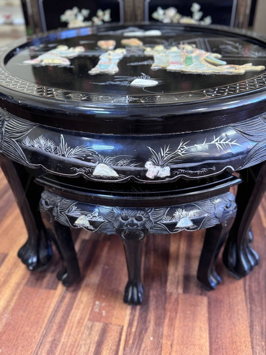 Комплект для чаепитий в стиле шинуазри: стол и табурет 4 штуки