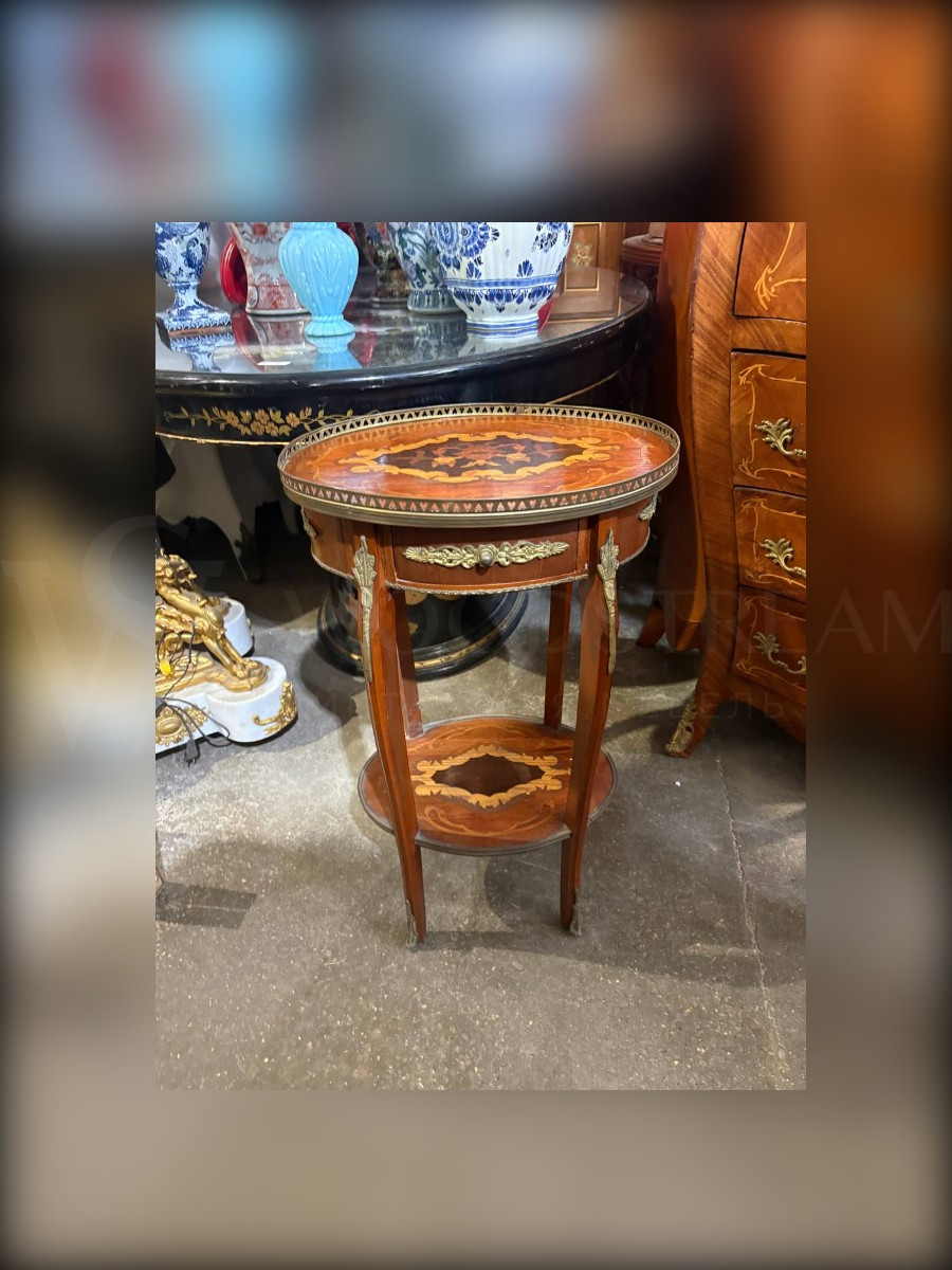 Стол/Подставка в стиле Людовика XIV 