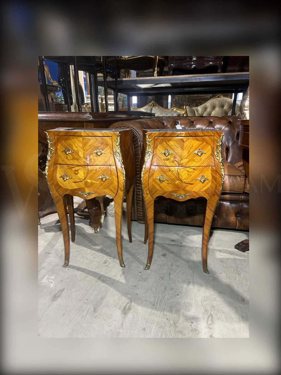 Тумба в стиле Людовика XIV 2 штуки