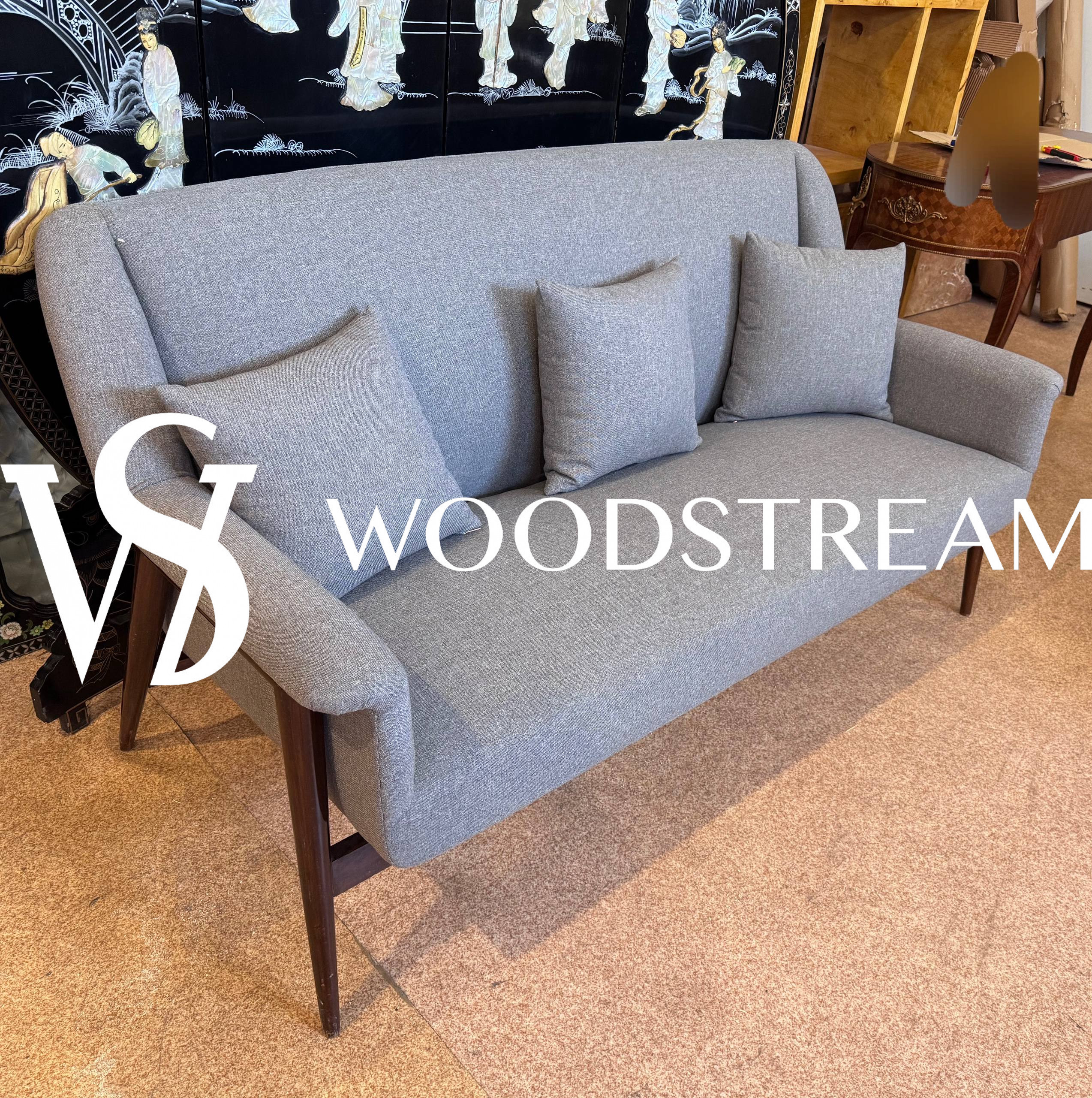 Комплект мягкой мебели для гостиной