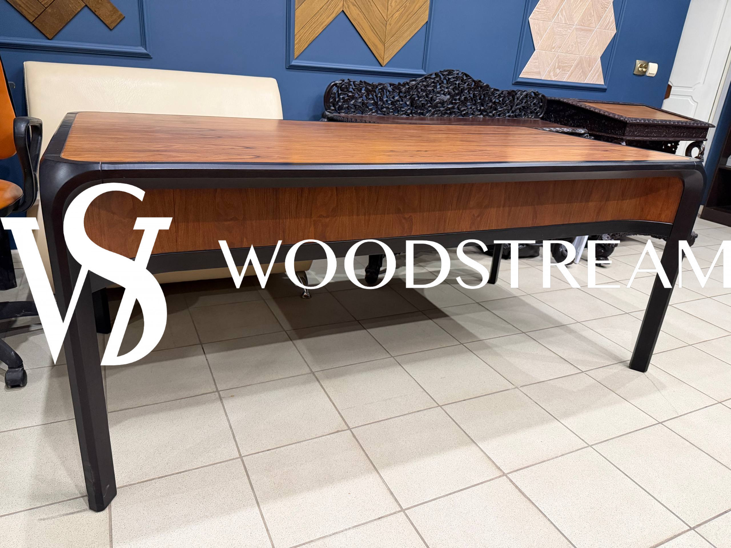 Стол письмнный