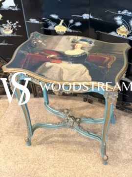 Стол в стиле венецианского барокко