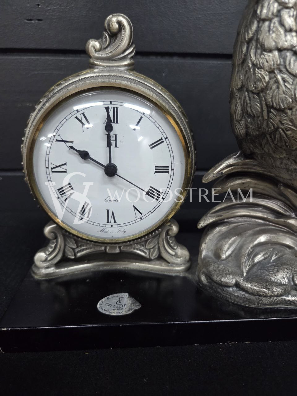 Часы настольные/каминные со скульптурой Утка