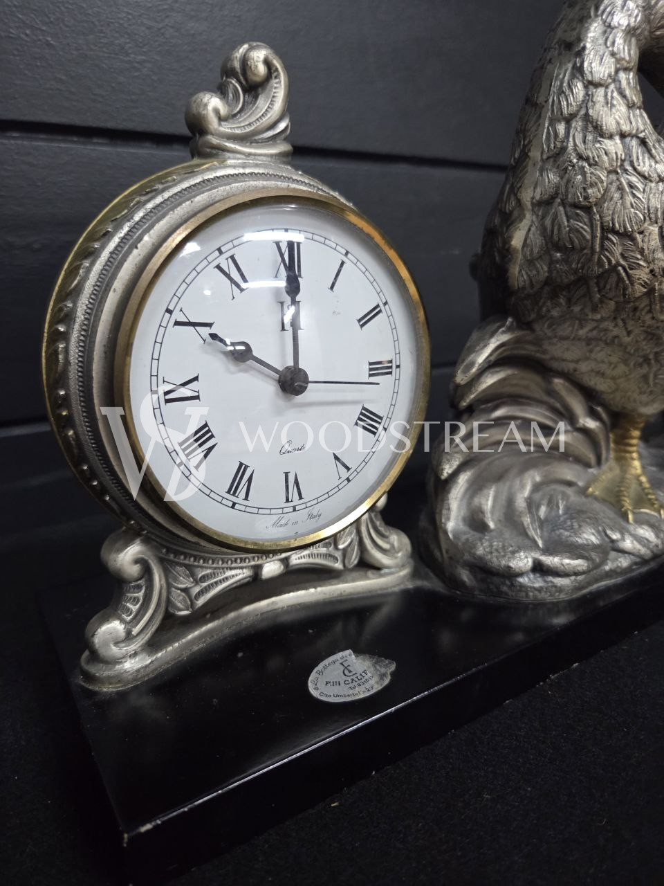 Часы настольные/каминные со скульптурой Утка