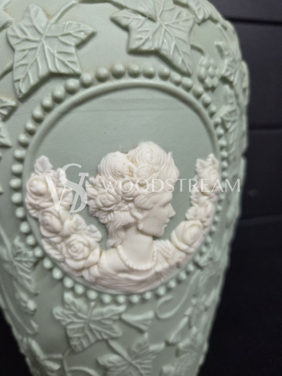 Ваза в стиле венецианского барокко