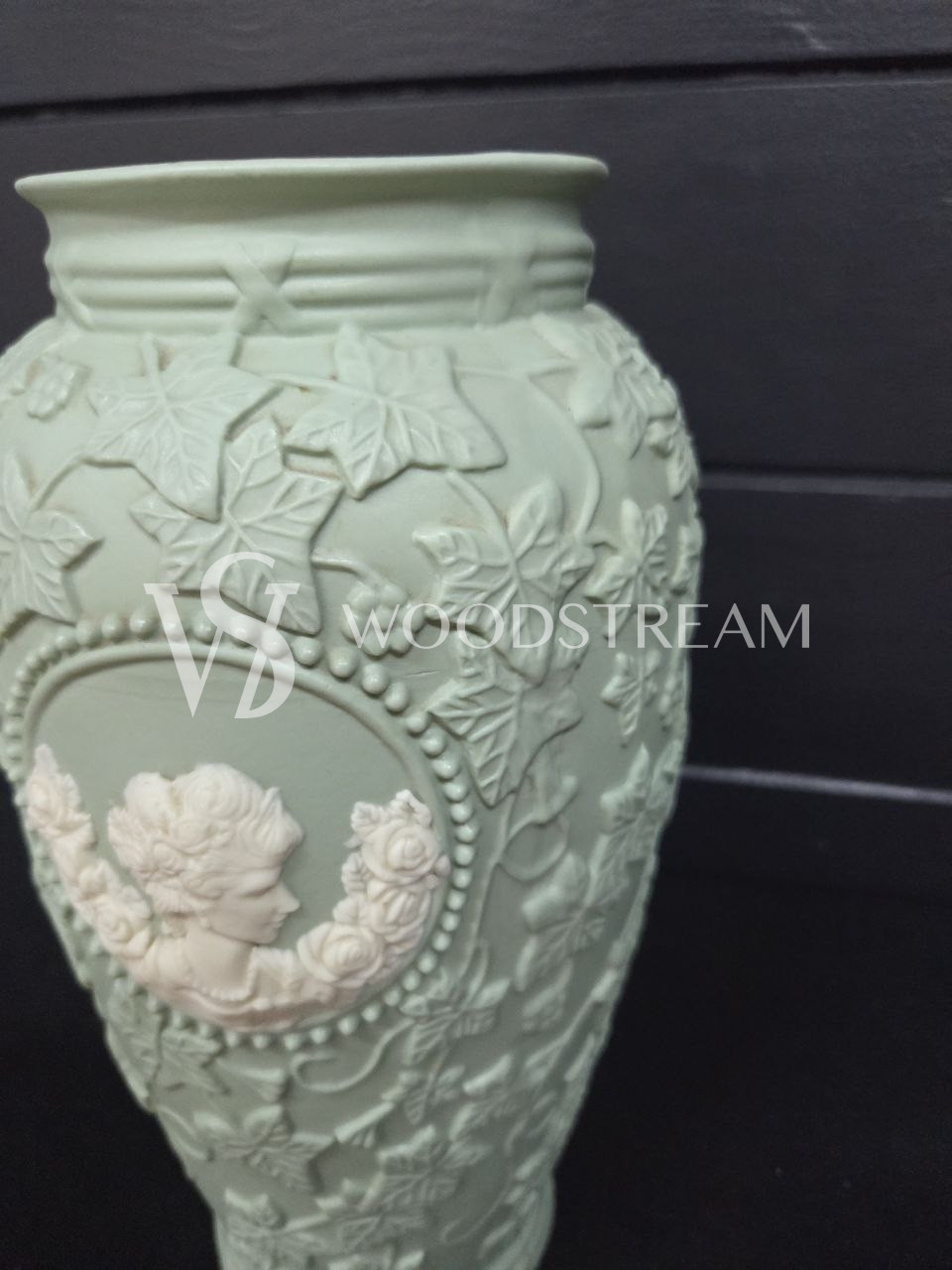 Ваза в стиле венецианского барокко