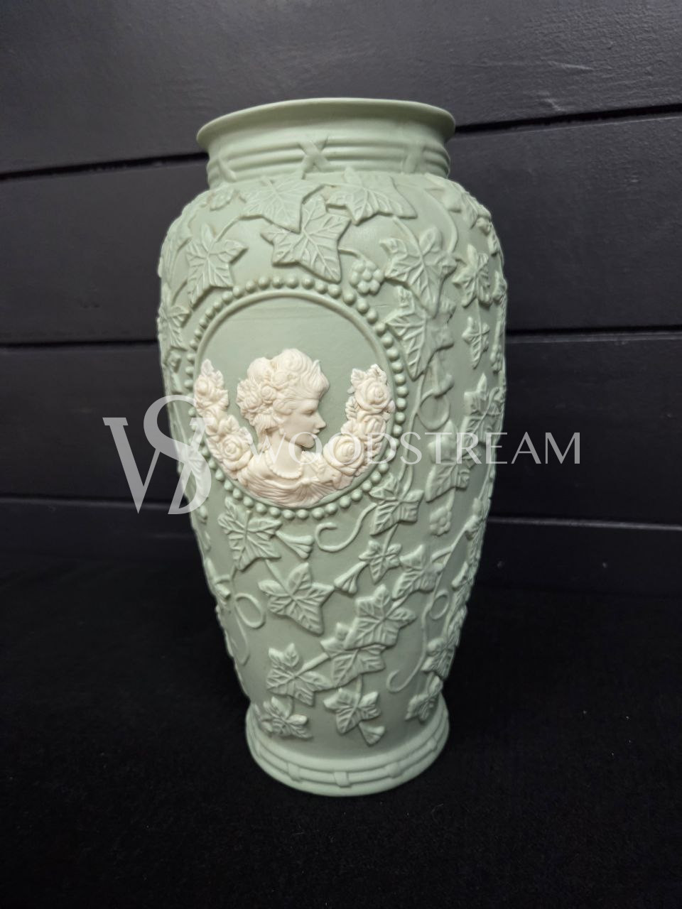 Ваза в стиле венецианского барокко