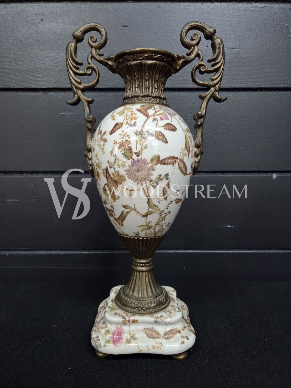 Ваза/Амфора в стиле Людовика XV