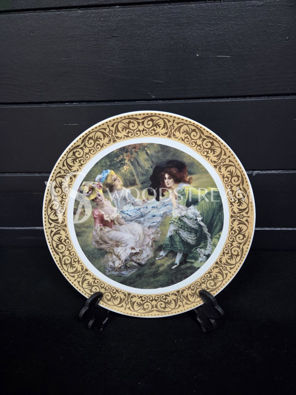 Тарелка декоративная винтажная