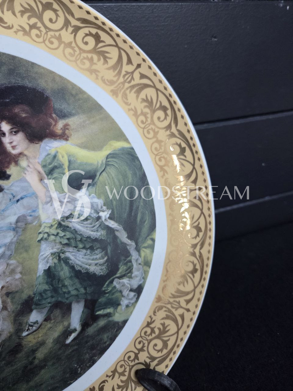 Тарелка декоративная винтажная