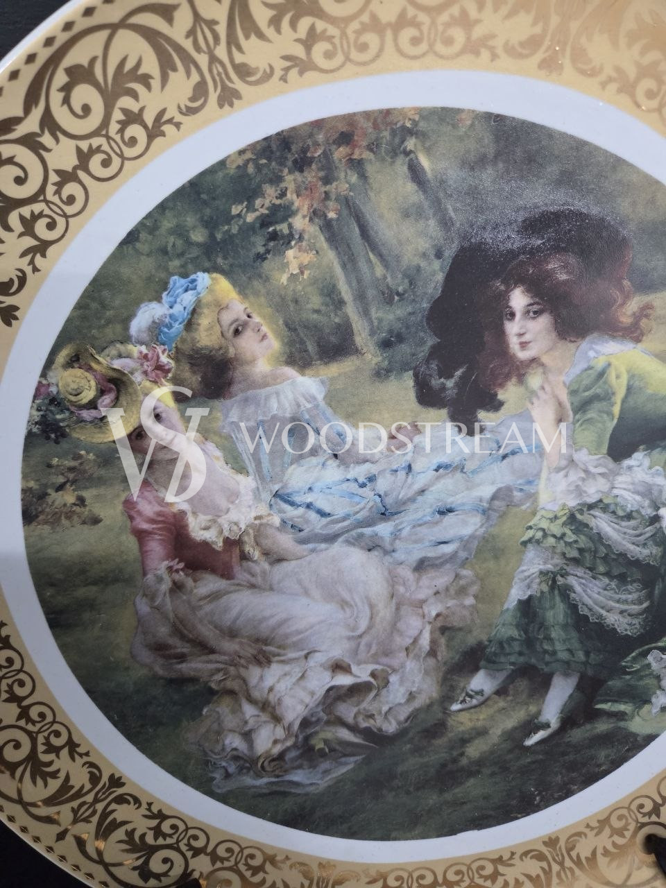 Тарелка декоративная винтажная