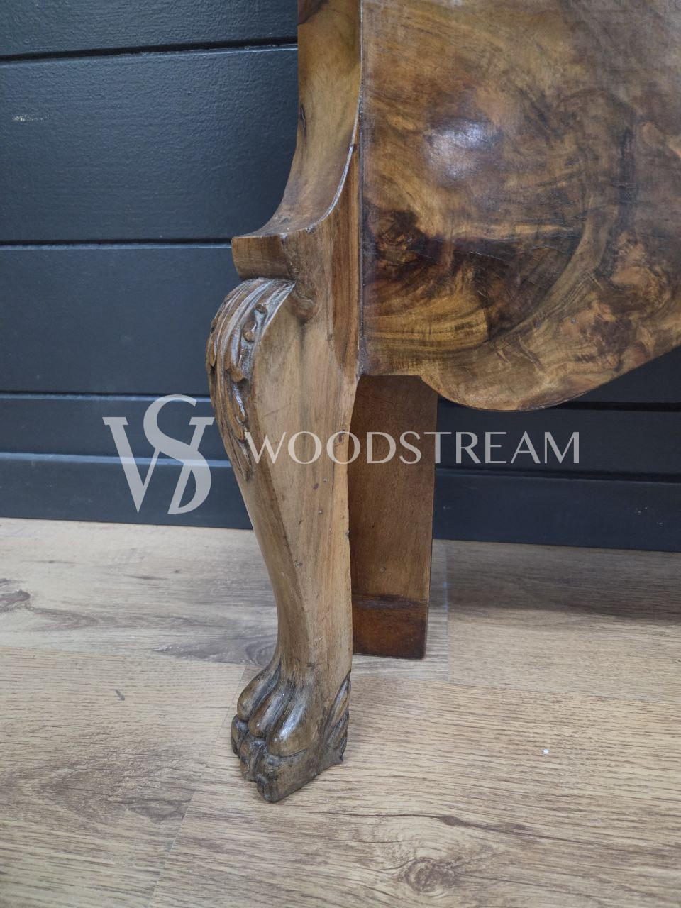 Кровать винтажная