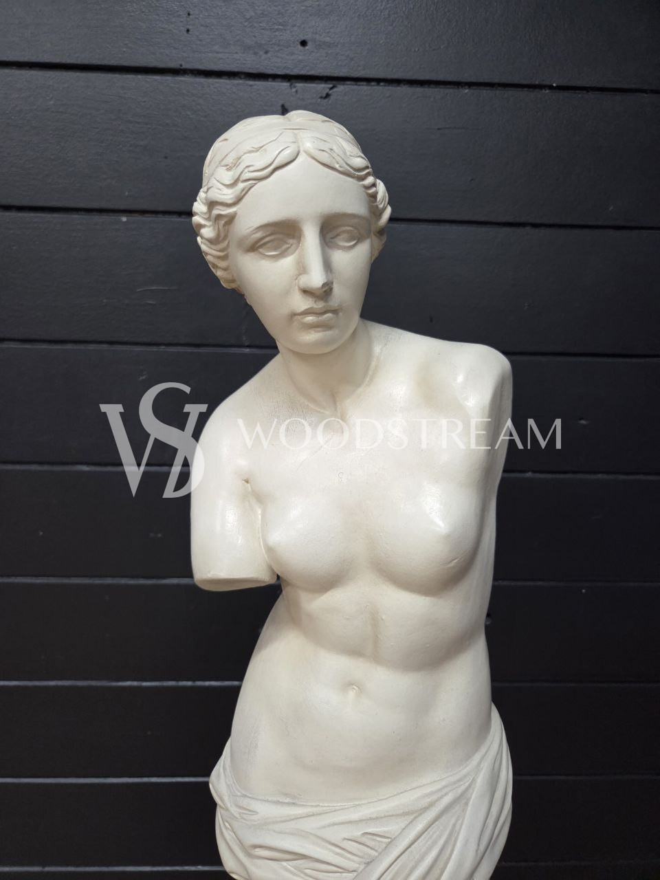 Статуя/Скульптура на постаменте Девушка/Венера