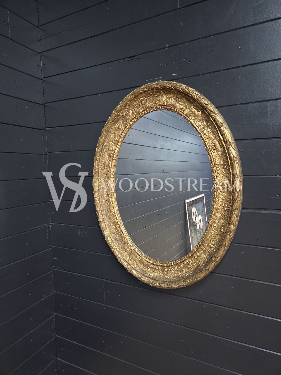 Зеркало настенное в стиле барокко