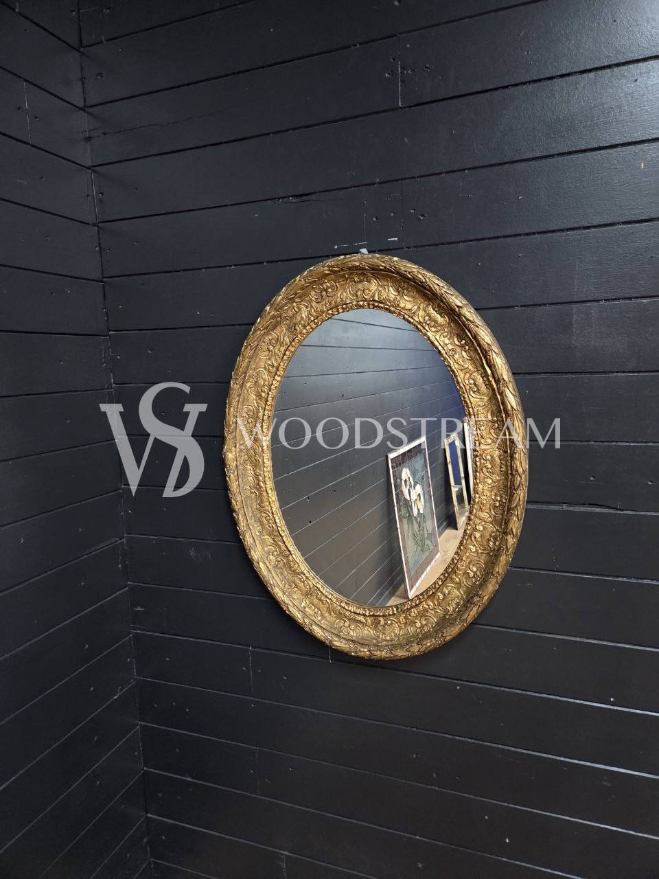 Зеркало настенное в стиле барокко