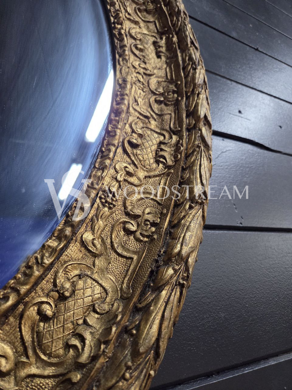 Зеркало настенное в стиле барокко