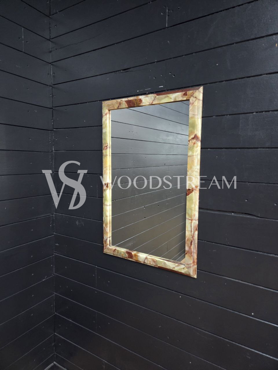 Зеркало настенное винтажное