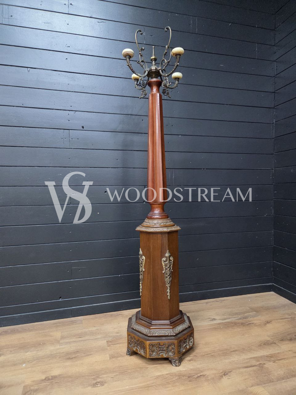 Вешалка напольная в стиле ампир