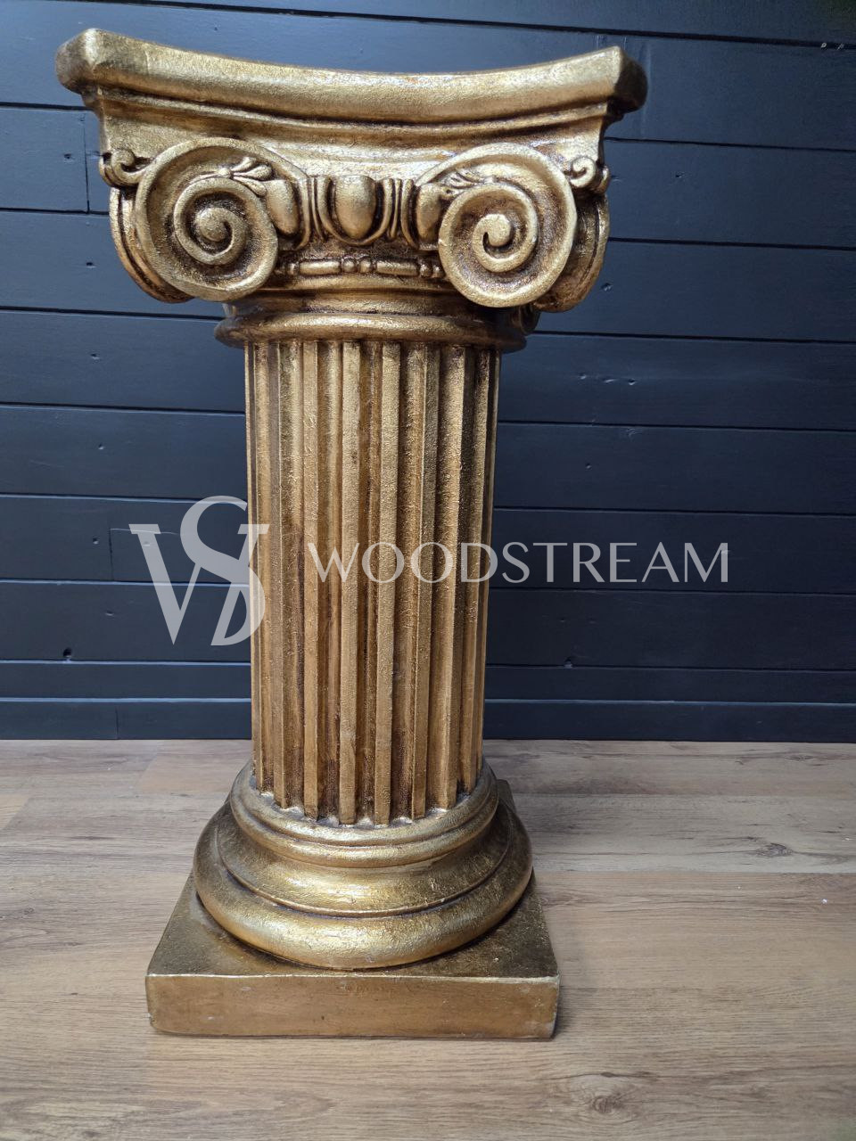 Постамент/Подставка/Колонна в стиле барокко