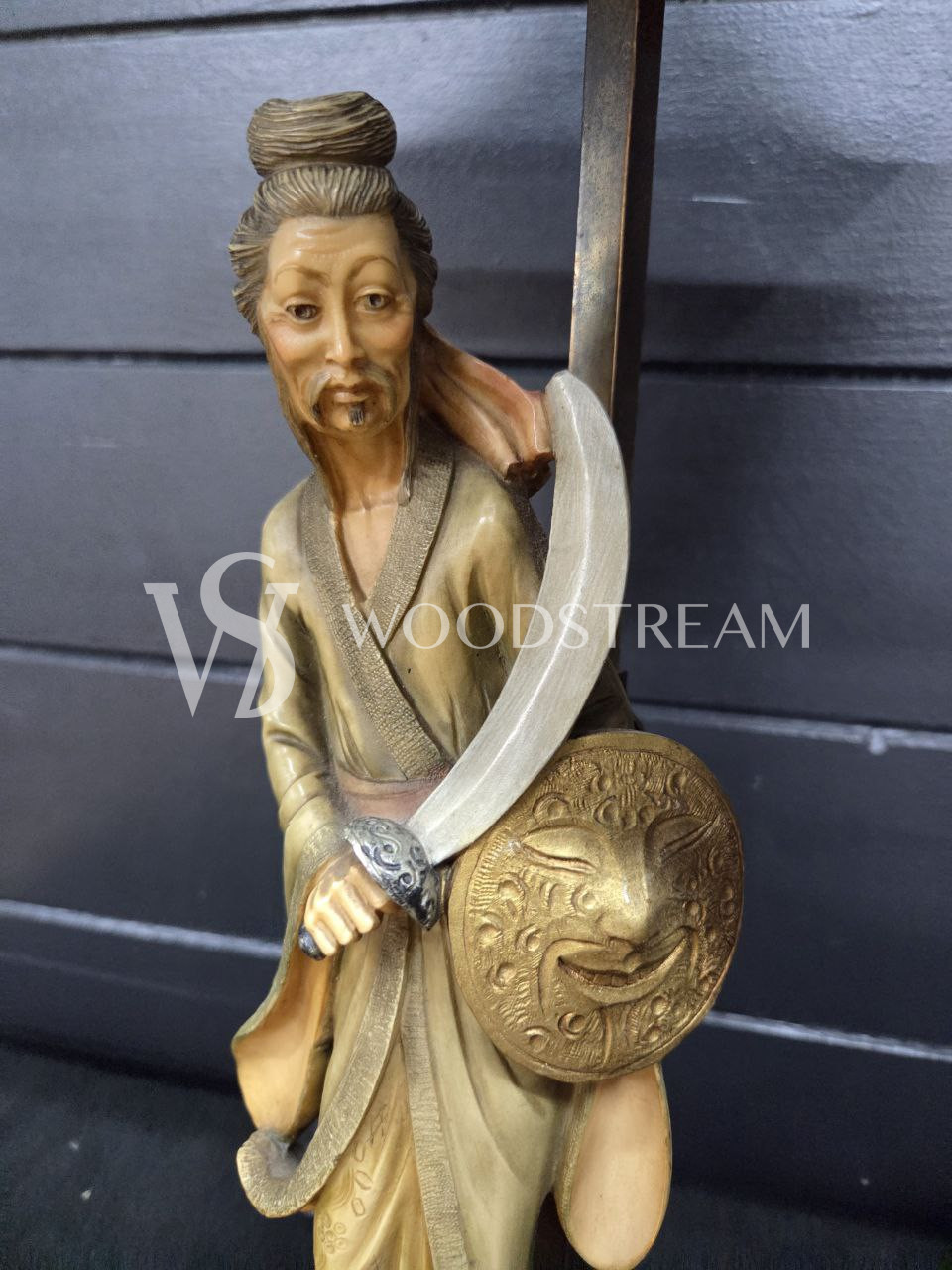 Лампа настольная со скульптурой в стиле шинуазри 2 штуки